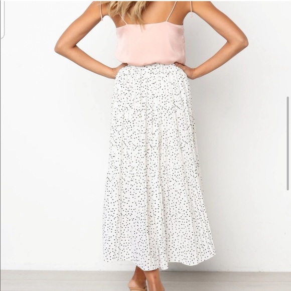WD NY PolkaDot Pleated Skirt - Picture 3 of 9